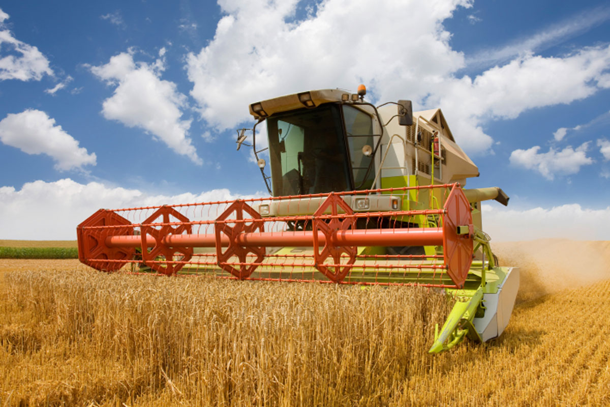 Aratás előtti gépszemlék